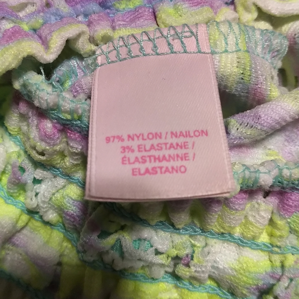 BRAND NEW  Victoria's Secret Cover Up/ Shorts- Size M - Picture 3 of 3